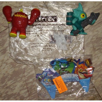 DecoPac Skylanders Eruptor & Gill Grunt Cake Toppers