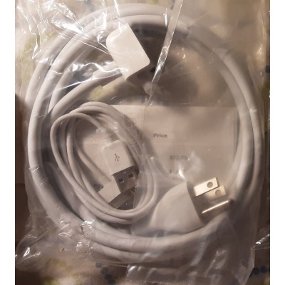 Apple iPod Touch 8GB 4th Generation with Installed Games [technically 4.5/5th Generation]