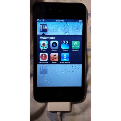 Apple iPod Touch 8GB 4th Generation with Installed Games [technically 4.5/5th Generation]