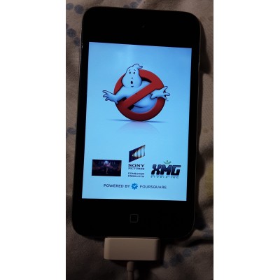 Apple iPod Touch 8GB 4th Generation with Installed Games [technically 4.5/5th Generation]